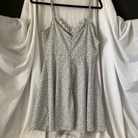 Spaghetti Strap Summer Dress- SM - Picture 7 of 7